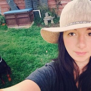 Meet your Posher, Alicia